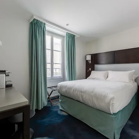 Logis 15 Montparnasse Hotel