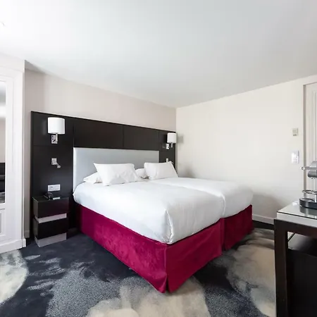 Logis 15 Montparnasse 4* Parigi